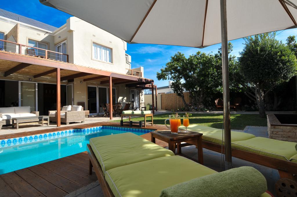 Bamboo Guest House Hermanus Eksteriør billede