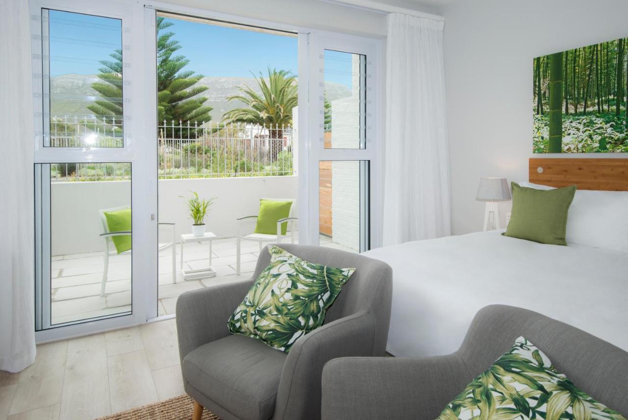 Bamboo Guest House Hermanus Eksteriør billede